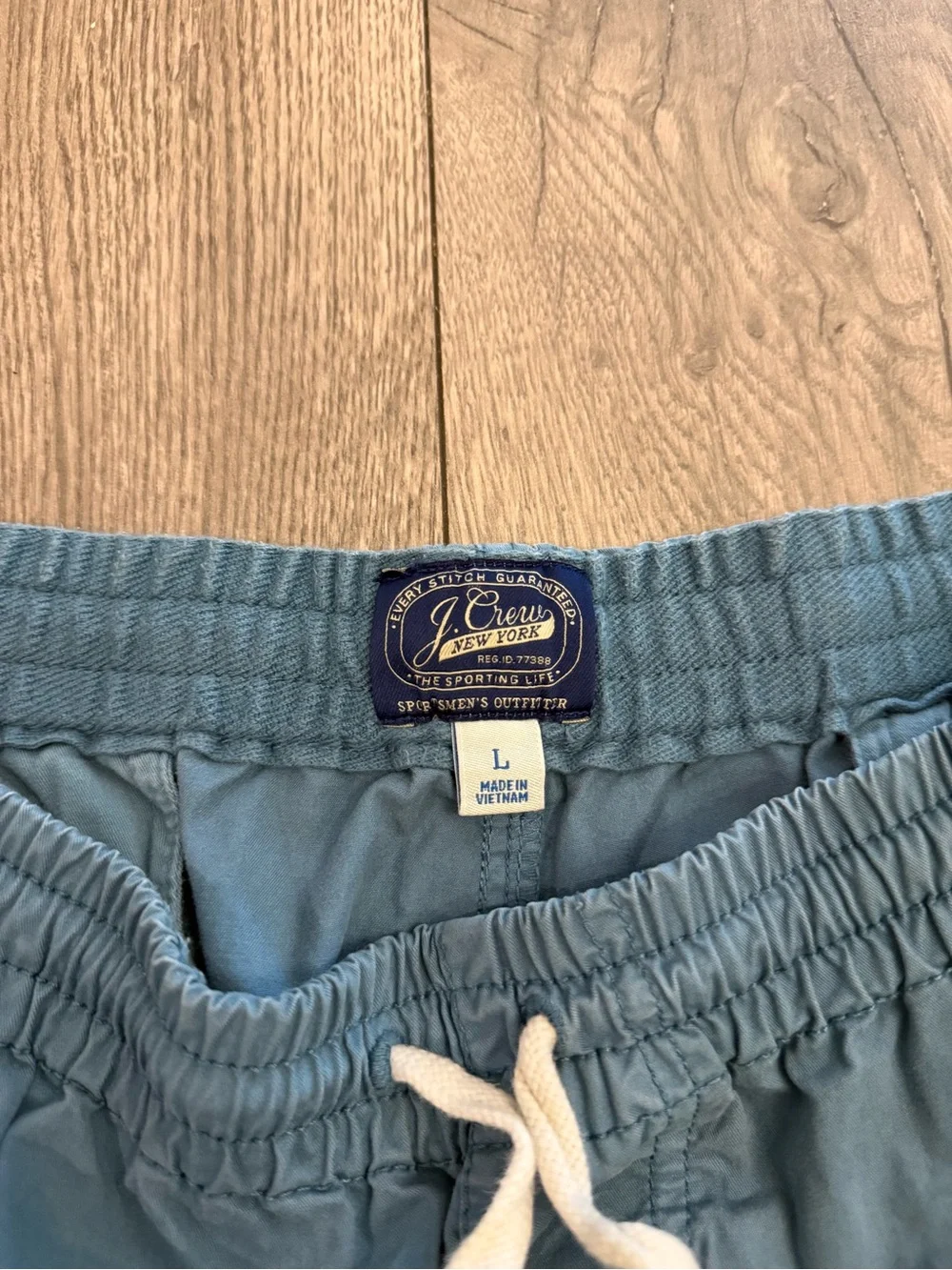 Crew Sportsmen Outfitters Blue Flat Front Men Large Shorts
